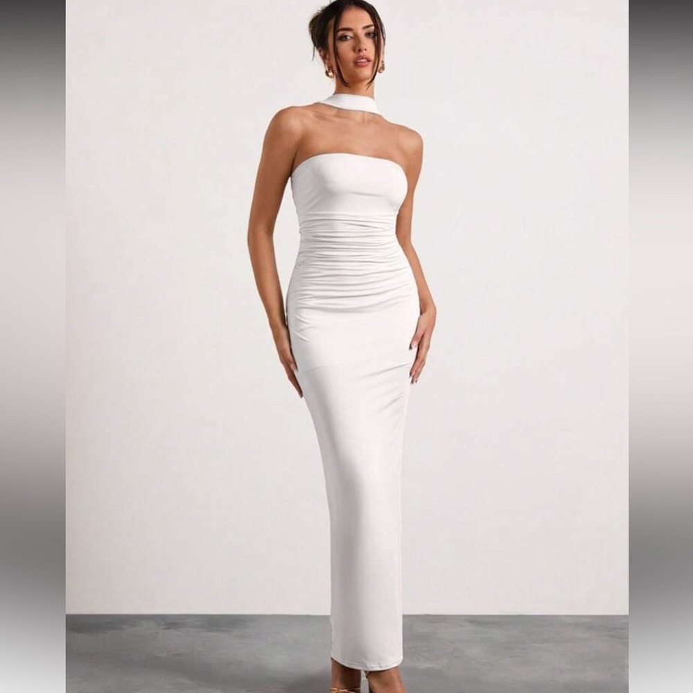 Elegant White Strapless Maxi Dress